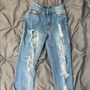 High waisted ripped jeans